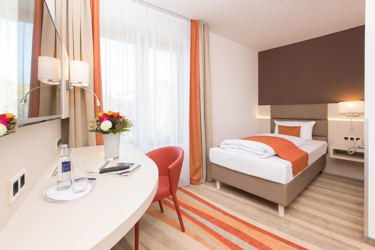 Hotel Kapuzinerhof Biberach an der Riß Dış mekan fotoğraf